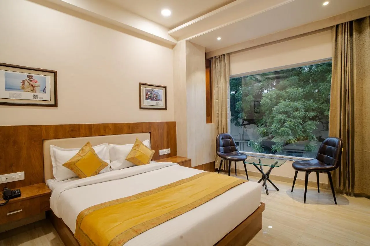 فندق The Triana فاراناسي 3*,  الهند